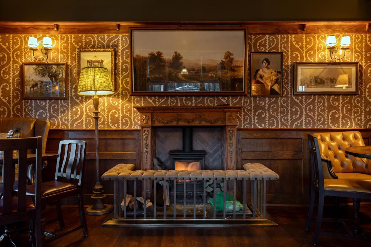 Bedford Arms Hotel Rickmansworth Buitenkant foto